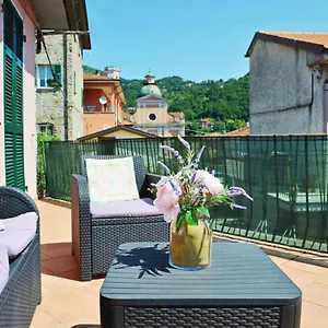 La Piazza - Vacanze Piana Battolla